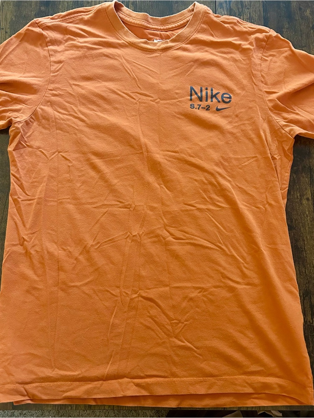 Nike Men's Orange Short-Sleeve Crewneck Dri-Fit T-Shirt, Size M
